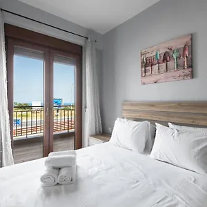 Ultima Summer Residence, Nilie Hospitality Mgmt Διαμέρισμα